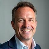 Portrait of satisfied customer Urs Fischer.